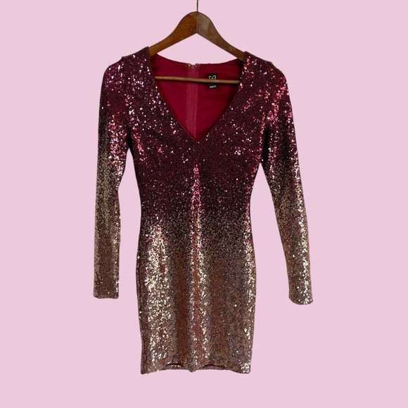 Windsor Ombré Sequin Mini Long Sleeve Dress - Picture 15 of 16